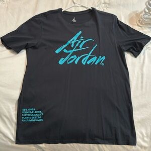 Men’s Large Jordan Tee